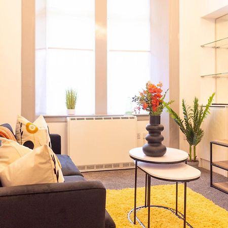 Castlegreen Apartment Дамбартон Экстерьер фото